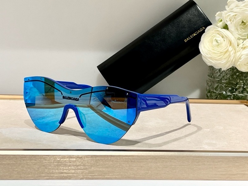 Balenciaga Sunglasses 122